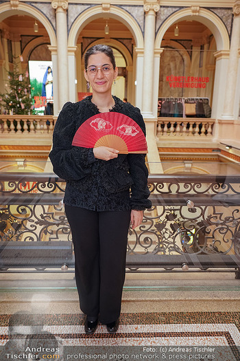 Kaffeesiederball Fächerpräsentation - Künstlerhaus, Wien - Di 09.12.2025 - Noushin REDJAIAN5