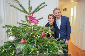Jingle Mingle Weihnachtsempfang - Büro Gerstbauer - Di 09.12.2025 - Kristina SPERNGER, Gerald GERSTBAUER bei Christbaum18
