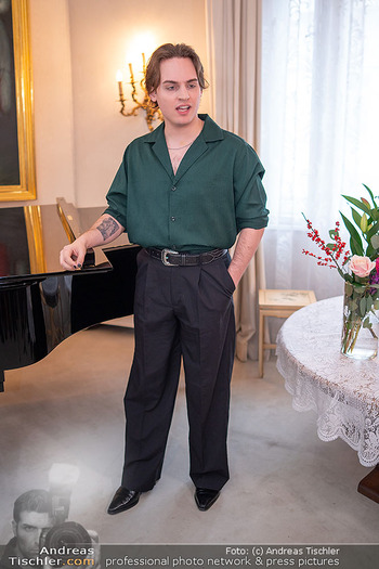 Stargast Präsentation Zuckerbäckerball - Privatwohnung, Wien - Mi 10.12.2025 - Moritz MAUSSER17