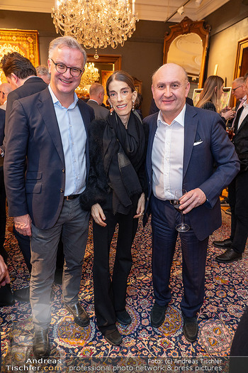 VIP Empfang Hahn Pröll - Palais Szechenyi Rahimi, Wien - Mi 10.12.2025 - Ali RAHIMI mit Freundin Carina; Markus MÜLLER92