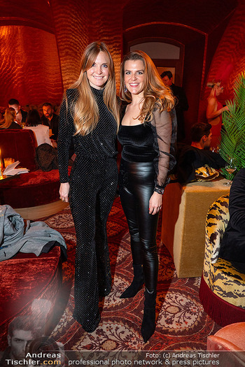 VIP Opening - Le Fou, Wien - Fr 12.12.2025 - Theresa OBERMOSER, Elisabeth BRANDLMAIR135