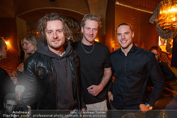 VIP Opening - Le Fou, Wien - Fr 12.12.2025 - Eric DEMUTH, Lucas FENDRICH, Raphael FASCHING141
