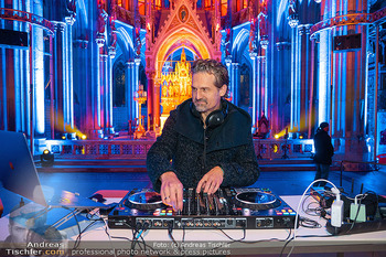 Kunstwerk Illuminierung - Votivkirche, Wien - Di 16.12.2025 - Sebastian GRIMUS20