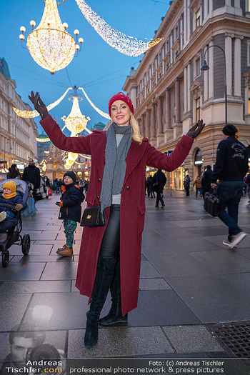 ZuKi Punsch Charity - Lions Club Punschstand Am Graben, Wien - Do 18.12.2025 - Silvia SCHNEIDER10