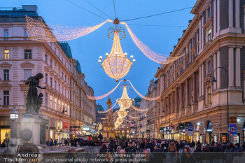 ZuKi Punsch Charity - Lions Club Punschstand Am Graben, Wien - Do 18.12.2025 - Weihachtsbeleuchtung Advent Weihnachten am Graben, Lichter25