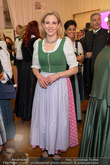 Steirerball - Hofburg, Wien - Fr 09.01.2026 - Beate MEINL-REISINGER51