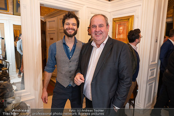 Hilfe im eigenen Land Neujahrsempfang - Fuchs Villa, Wien - Di 13.01.2026 - Aaron KARL, Josef PRÖLL69