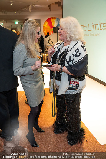 Haute Couture Austria Award - Heidi Horten Collection Museum - Di 13.01.2026 - Christa KUMMER, Marika LICHTER45