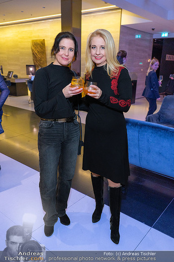 Neujahrsempfang - Le Meridien, Wien - Mi 14.01.2026 - Iva SCHELL mit Schwester Martina MIHANOVIC8