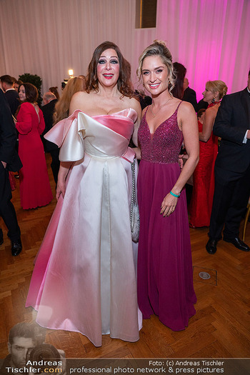 Zuckerbäckerball - Hofburg, Wien - Do 15.01.2026 - Natalia USHAKOVA, Corinna KAMPER42