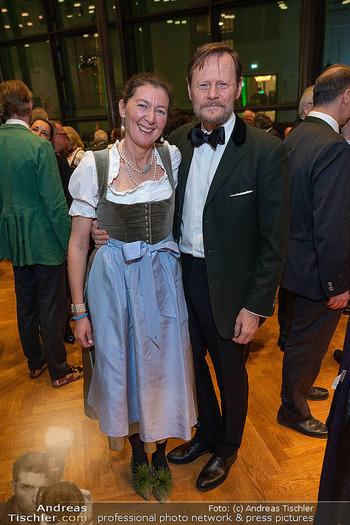 Jägerball - Hofburg, Wien - Mo 26.01.2026 - Martin BÖHM mit Ehefrau47