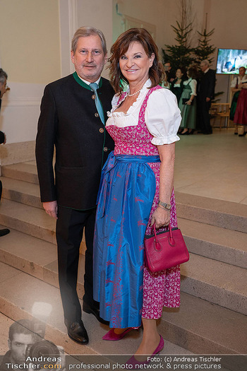 Jägerball - Hofburg, Wien - Mo 26.01.2026 - Johannes Gio HAHN, Susanne RIESS-HAHN54