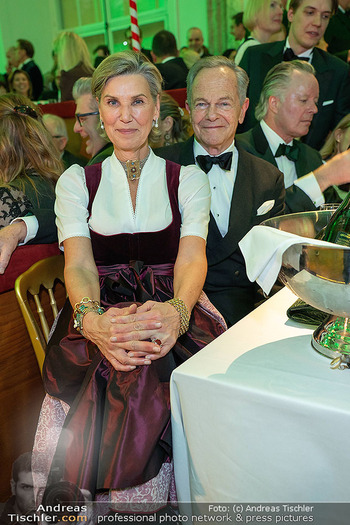 Jägerball - Hofburg, Wien - Mo 26.01.2026 - Andreas TREICHL, Desiree TREICHL-STÜRGKH103