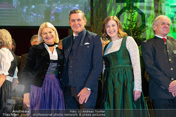 Jägerball - Hofburg, Wien - Mo 26.01.2026 - Klaudia TANNER, Peter HANKE, Claudia BAUER (PLAKOLM)112