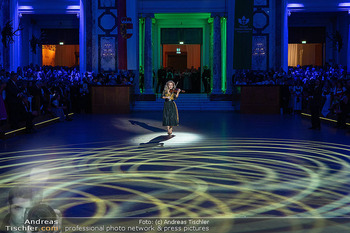 Jägerball - Hofburg, Wien - Mo 26.01.2026 - Lidia BAICH (Bühnenfoto)166