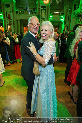 Jägerball - Hofburg, Wien - Mo 26.01.2026 - Martina und Werner FASSLABEND243
