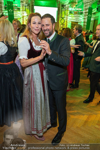 Jägerball - Hofburg, Wien - Mo 26.01.2026 - Georg DORNAUER, Eva SCHÜTZ256