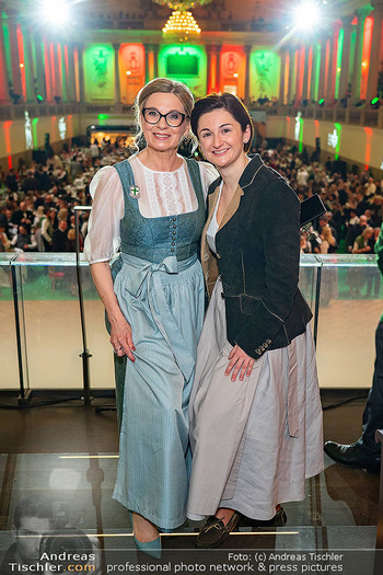 Jägerball - Hofburg, Wien - Mo 26.01.2026 - Christa KUMMER, Marlene SVAZEK312
