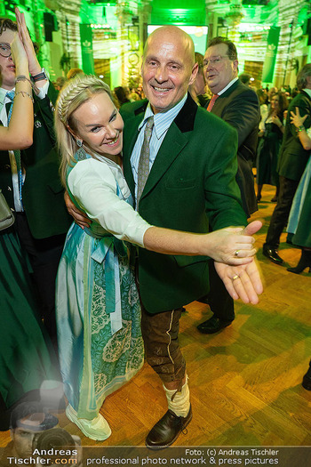 Jägerball - Hofburg, Wien - Mo 26.01.2026 - Sylvia GRAF, Martin SCHLACHER375