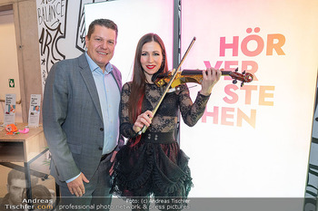 Neuroth Hörverstehen Auftaktveranstaltung - Cape 10, Wien - Fr 30.01.2026 - Mia NOVA Lukas SCHINKO54