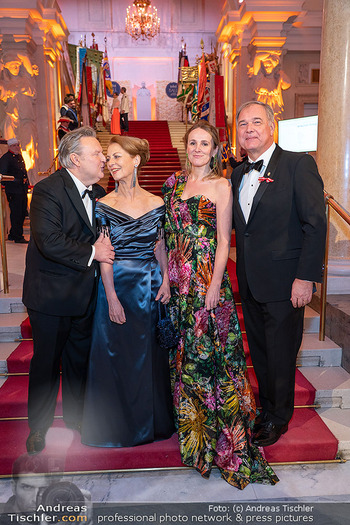 Ball der Wiener Wirtschaft - Hofburg, Wien - Fr 30.01.2026 - Michael LUDWIG, Irmtraud ROSSGATTERER, Walter RUCK mit Ehefrau P1