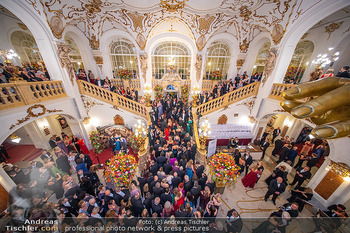25. Grazer Opernredoute - Grazer Oper - Sa 31.01.2026 - Feststiege Übersichtsfoto Gedränke Menschenandrang, Besucher4