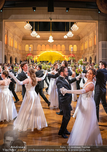 25. Grazer Opernredoute - Grazer Oper - Sa 31.01.2026 - Balleröffnung Tanzpaare Eröffnungskomitee Debütanten tanzen B159