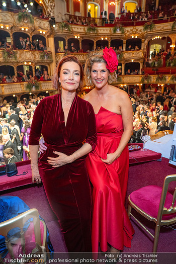 25. Grazer Opernredoute - Grazer Oper - Sa 31.01.2026 - Aglaia SZYSZKOWITZ mit Schwester Gewendolin210