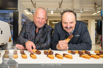 Sharon Stone bei Guschlbauer - Guschlbauer Schaumrollenfabrik St. Willibald - Di 10.02.2026 - Karl GUSCHLBAUER, Johann LAFER20
