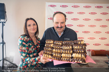 Sharon Stone bei Guschlbauer - Guschlbauer Schaumrollenfabrik St. Willibald - Di 10.02.2026 - Johann LAFER, Daniela MAUHART27