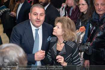 An afternoon with Fran Drescher - Lugner City - Mi 11.02.2026 - Leo LUGNER, Martha HAIDINGER7