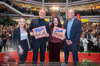 An afternoon with Fran Drescher - Lugner City - Mi 11.02.2026 - Fran DRESCHER (Die Nanny), Jacqueline LUGNER, Peter Marc JACOBSE59