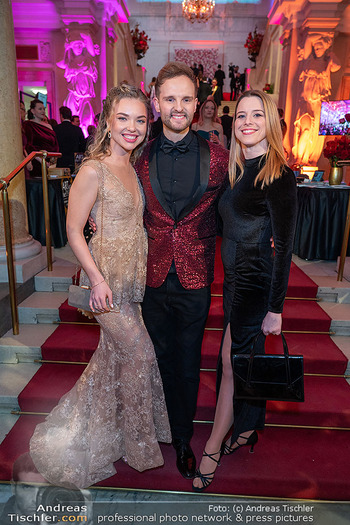 Juristenball 2026 - Wiener Hofburg - Sa 14.02.2026 - Kateryna MIZERA, Herby STANONIK, Catharina MALEK32