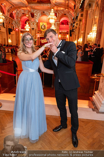 Rudolfina Redoute - Hofburg, Wien - Mo 16.02.2026 - Roman SCHINDLER mit Freundin Patrizia51