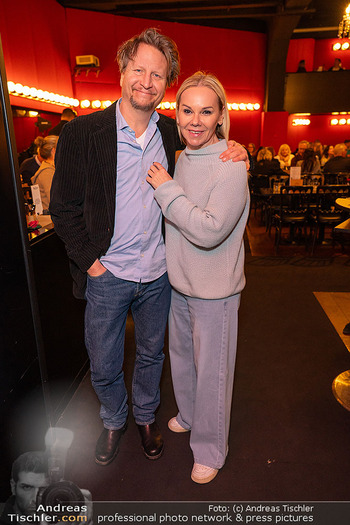 Premiere ´50+ wie geil´ - Vindobona, Wien - Mi 18.02.2026 - Sylvia GRAF mit Ehemann20