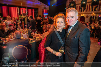 Seitenblicke Gala - Interspot Studios, Wien - Mo 23.02.2026 - Caroline PIENKOS, Cornelius OBONYA100