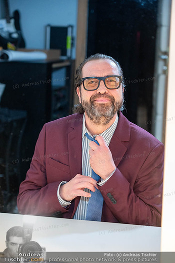 Premiere ´Alter nicer Mann´ - CasaNova, Wien - Di 24.02.2026 - Gerald FLEISCHHACKER9