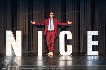 Premiere ´Alter nicer Mann´ - CasaNova, Wien - Di 24.02.2026 - Gerald FLEISCHHACKER13