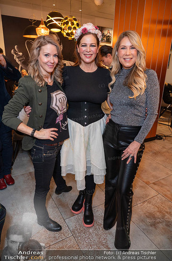 Falco Night - Falco´s Restaurant, Wien - Di 24.02.2026 - Simone LUGNER, Natalia USHAKOVA, Simone STELZER49