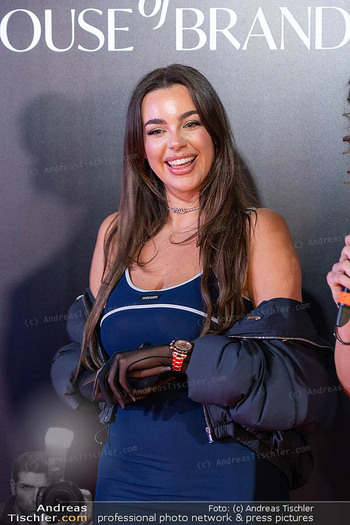 Humanic Kollektionspräsentation - Jaz in the City - Mi 25.02.2026 - Nadine MIRADA105