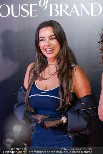 Humanic Kollektionspräsentation - Jaz in the City - Mi 25.02.2026 - Nadine MIRADA106