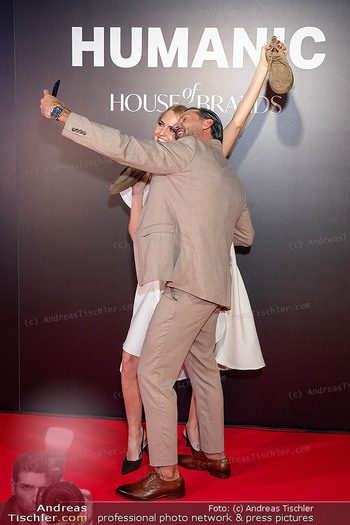 Humanic Kollektionspräsentation - Jaz in the City - Mi 25.02.2026 - Christopher DENGG, Beatrice TURIN120