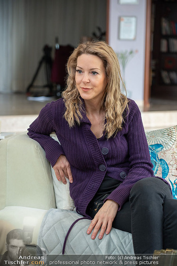 Frühling bei Simone Lugner - Lugner Villa, Wien - Mo 02.03.2026 - Simone LUGNER (Portrait)53