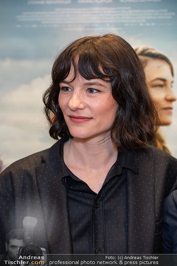 Kinopremiere ´Vier minus drei´ - Gartenbaukino Wien - Di 03.03.2026 - Valerie PACHNER (Portrait)18