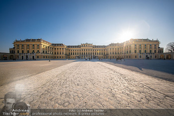 Fototermin vor Reitturnier - Schloss Schönbrunn, Wien - Do 05.03.2026 - Schloss Schönbrunn Ehrenhof, Front, Tourismus, Sehenswürdigkei14