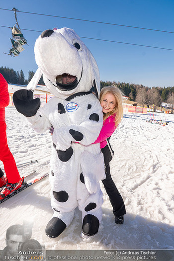 25. Promi Skirennen - Stuhleck - Fr 06.03.2026 - Iva SCHELL32