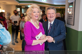 Wiedereröffnung und Premiere - Gloria Theater - Di 10.03.2026 - Birgit SARATA, Michael LUDWIG39