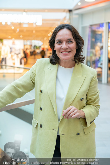 Martina Reuter Buchpräsentation - Auhof Center, Wien - Mi 11.03.2026 - Eva PÖLZL (Portrait)12