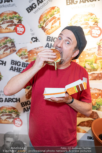 Tasting-Party Big Arch - McDonalds MaHi, Wien - Do 12.03.2026 - Michael OPERNSCHALL (Rolfs Vater)14
