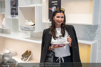 Karo Kauer Meet and Greet - Humanic Flagshipstore, Wien - Fr 13.03.2026 - 20